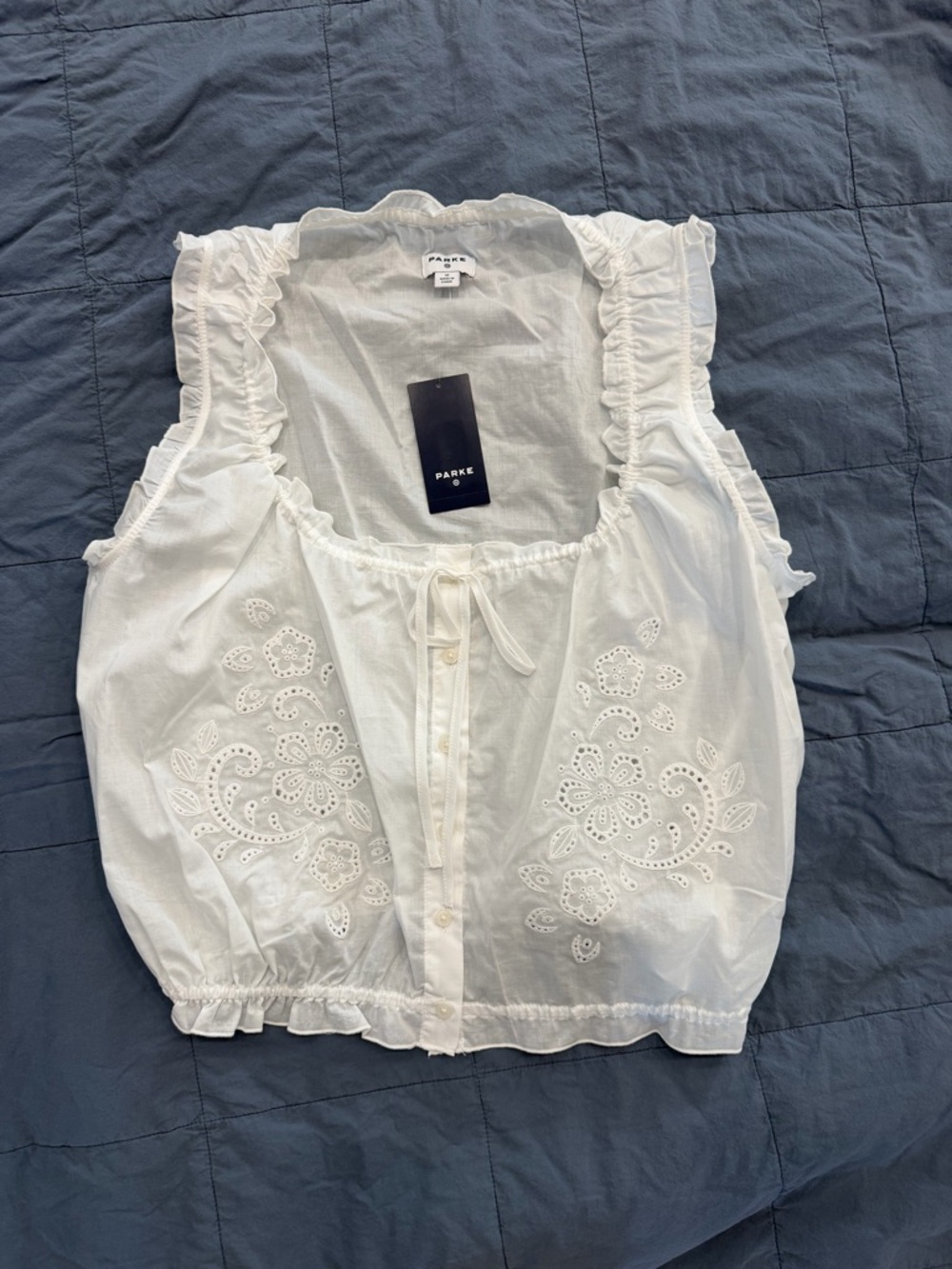 Parke NWT White Eyelet Ruffle Tie-Front Tank Top M